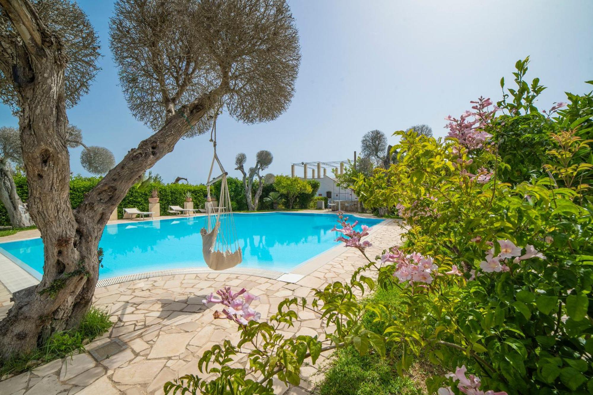 Villa Lisa Garden And Pool - Happy Rentals Melendugno Exterior photo
